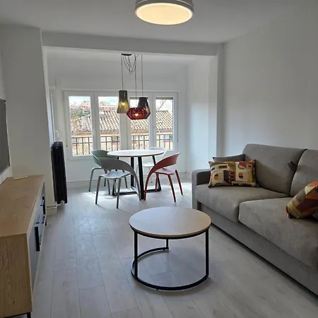 דירה The Eight Unique טרואל